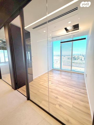 משרדים, צומת סביון, קרית אונו