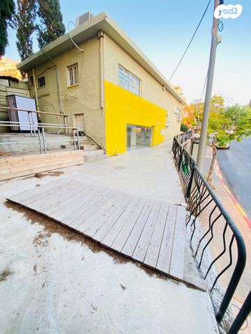 חנויות/ שטח מסחרי, חיפה