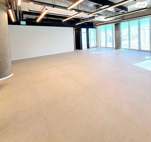 משרדים, צומת סביון, קרית אונו