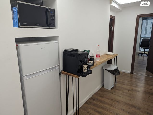 משרדים, דרך בן גוריון 1, אזור תעשיה צפון, בני ברק