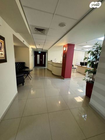 משרדים, יצחק בן צבי, מרכז אזרחי, באר שבע