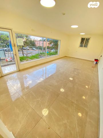 חנויות/ שטח מסחרי, חיפה