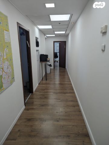 משרדים, דרך בן גוריון 1, אזור תעשיה צפון, בני ברק