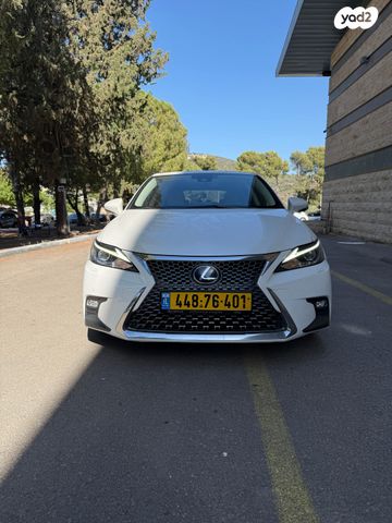 מודעת רכב לקסוס CT