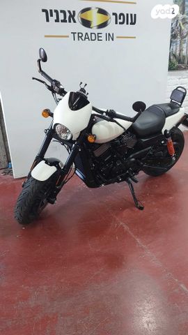 מודעת רכב הרלי דיווידסון סטריט 750