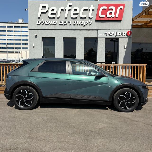 יונדאי איוניק 5