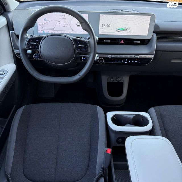 יונדאי איוניק 5