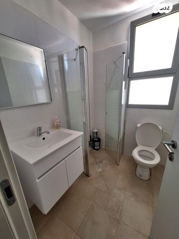 דירה, גוש עציון 26, שכונה ג', באר שבע