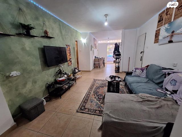 דירת גן, גלעד 8, שכונה ד', באר שבע