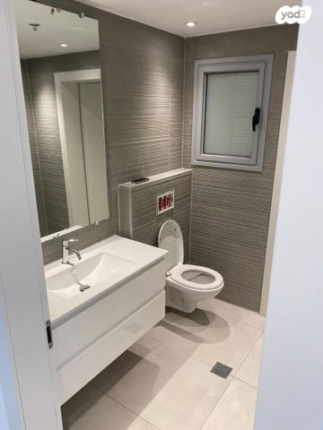 דירה, תורה ועבודה, קרית היובל, ירושלים