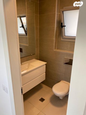 דירה, תורה ועבודה, קרית היובל, ירושלים