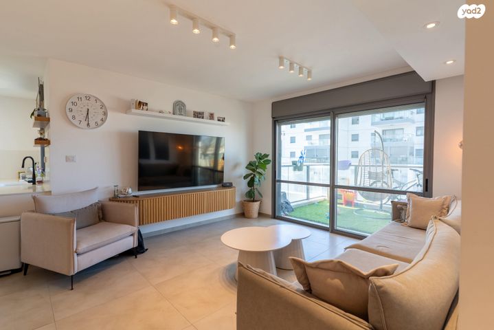 גג/ פנטהאוז, נחל קדרון, פארק הנחל, באר שבע