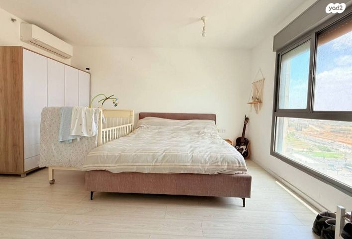 דירה, דרך העצמאות, יהוד מונוסון