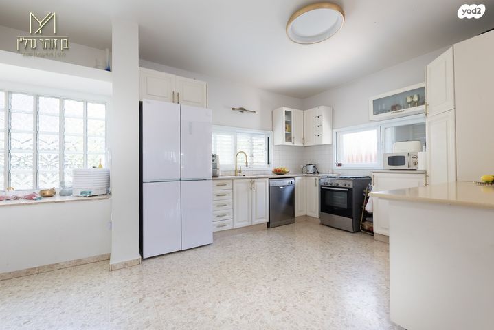 דו משפחתי, שבטי ישראל, ראשון לציון