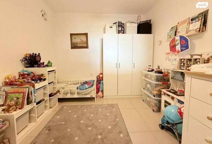 דירה, דרך העצמאות, יהוד מונוסון