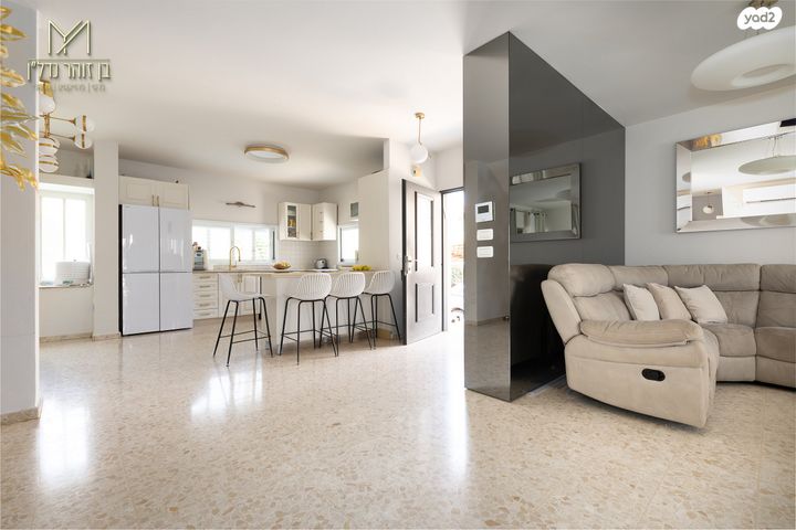 דו משפחתי, שבטי ישראל, ראשון לציון