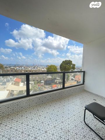 דירה, דוד רזיאל, חיפה