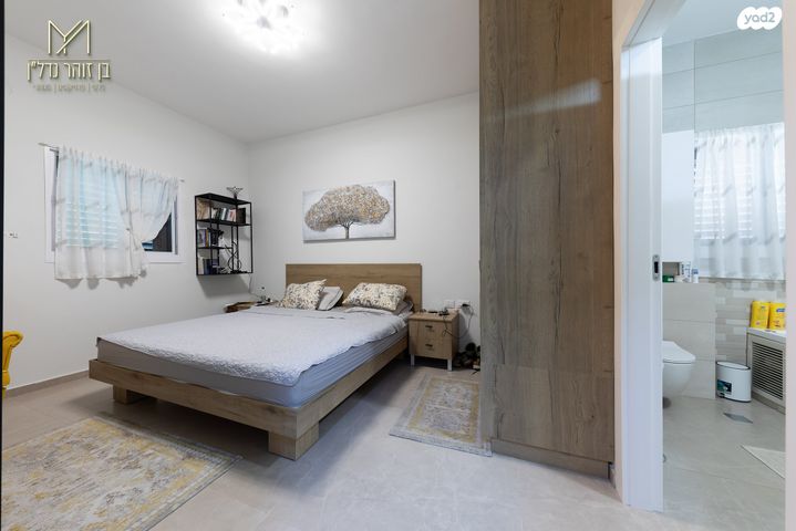 דו משפחתי, משעול מעפילי קפריסין, שיכוני המזרח, ראשון לציון