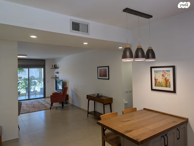 דירה, גדרה מזרח, גדרה