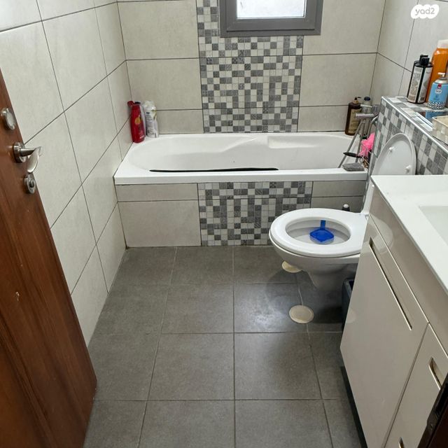 דירה, יהודה, נשר, ערד