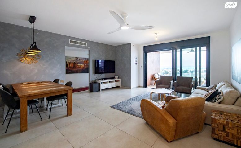 דירה, מתחם 1200, הוד השרון