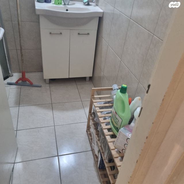 דירה, קהילת פינסק, פתח תקווה