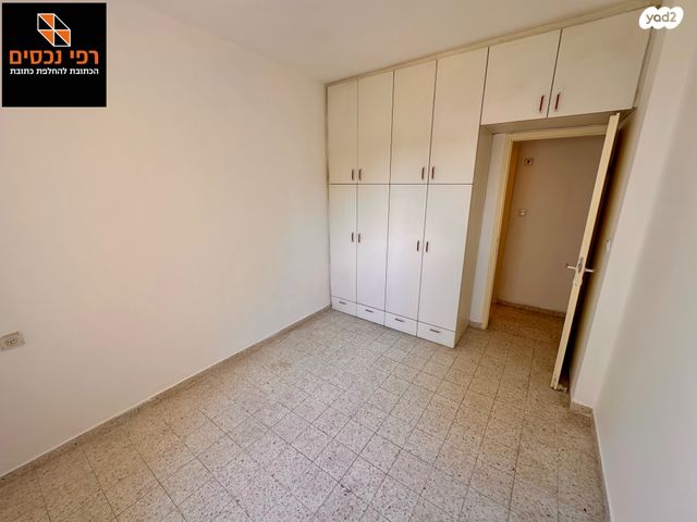 דירה, שמעון בן צבי, שטח 9, גבעתיים