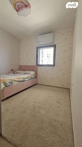 דירה, אהרון מזיא, שעריים, רחובות