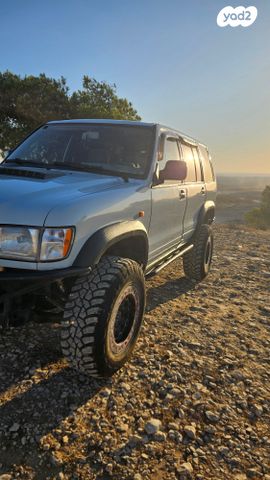 איסוזו טרופר