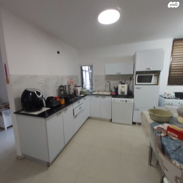 דירת גן, יחזקאל 22, אג"ש, רמלה