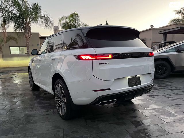 לנד רובר ריינג' רובר ספורט