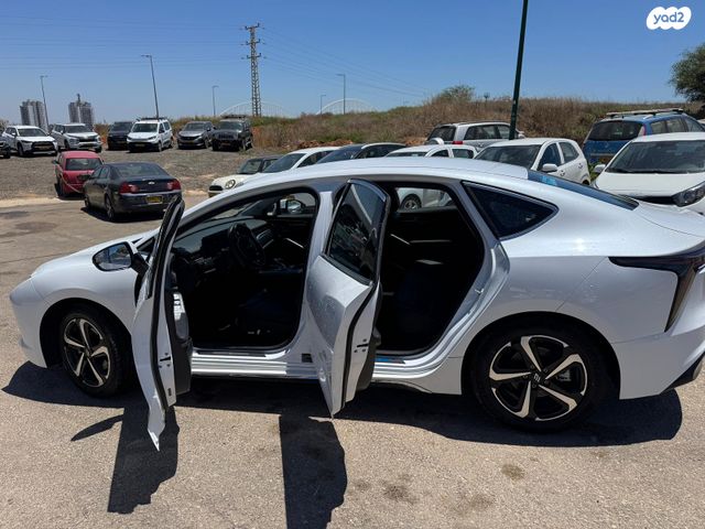 אי.וי איזי Limo