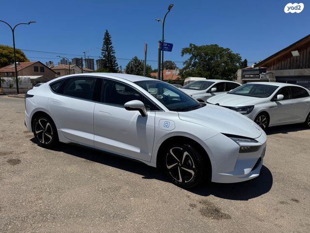 אי.וי איזי Limo