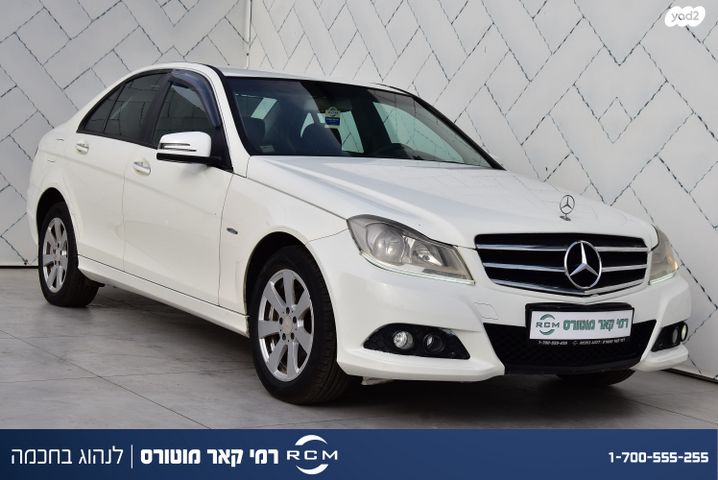 מודעת רכב מרצדס-בנץ C-class