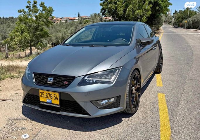 מודעת רכב סיאט לאון