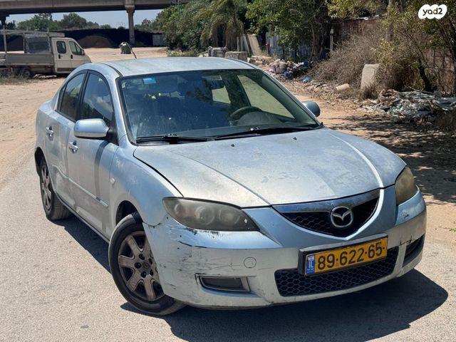 מאזדה 3