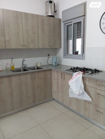 דירת גן, החיטה 2, מרכז שפירא, מרכז שפירא