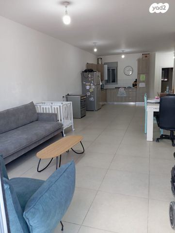 דירת גן, החיטה 2, מרכז שפירא, מרכז שפירא