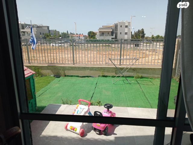 דירת גן, החיטה 2, מרכז שפירא, מרכז שפירא