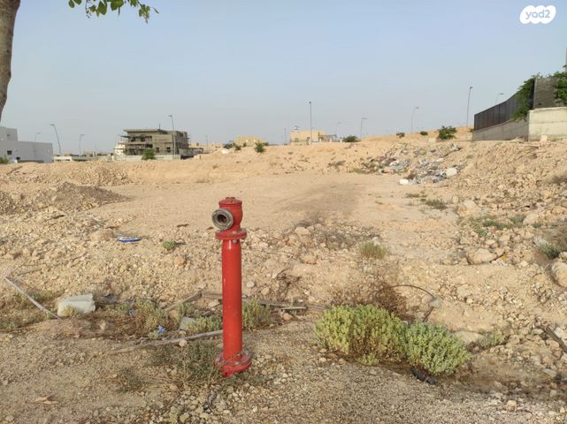 מגרשים, שמעון 15, אופק, ירוחם