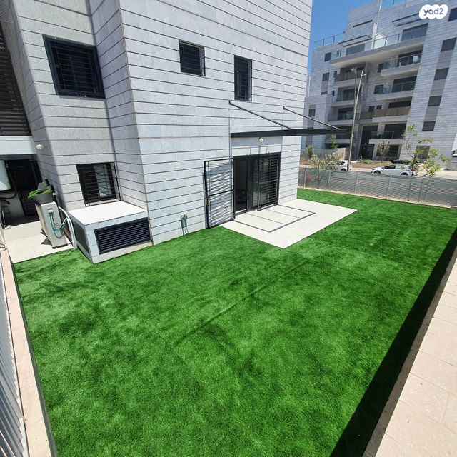 שדרות הרצל 30