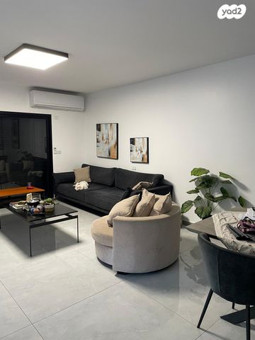 בית פרטי/ קוטג', התאנים 14, נווה דוד, רמלה