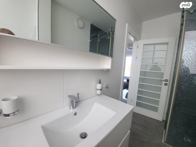 דירה, דרך בן גוריון 109, דרום מערב ותיק, בת ים