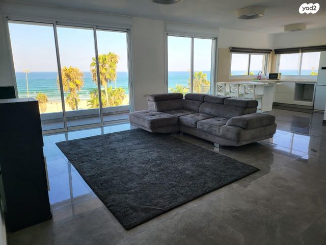 דירה, דרך בן גוריון 109, דרום מערב ותיק, בת ים