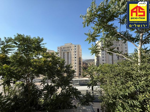 דירת גן, איסלנד, קרית מנחם, ירושלים