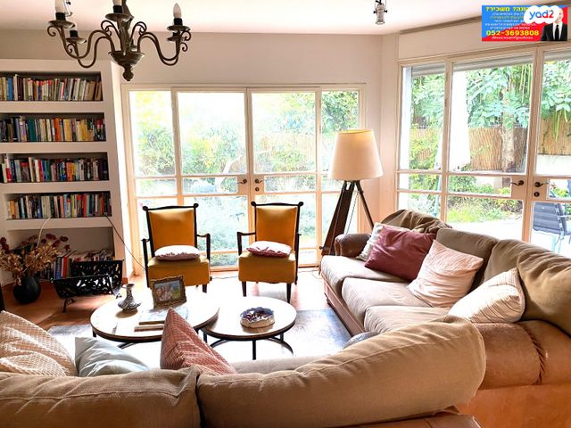 בית פרטי/ קוטג', מבוא ערבה, קרית הסביונים, יהוד מונוסון