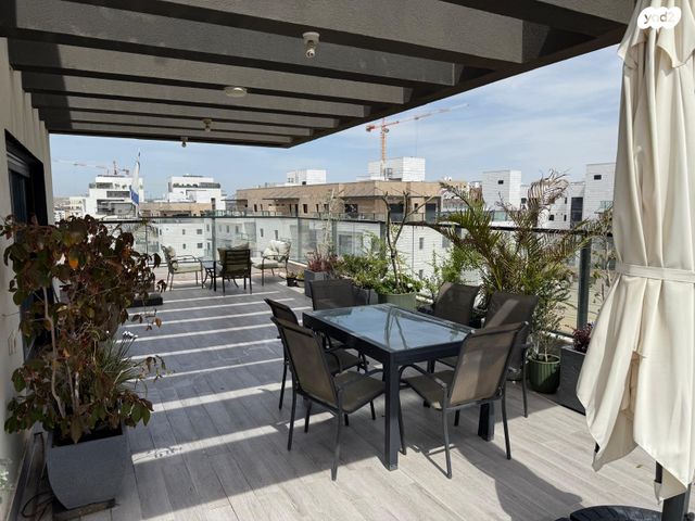 גג/ פנטהאוז, נחל דליות, פארק הנחל, באר שבע