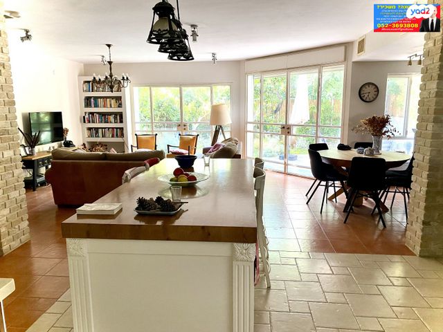 בית פרטי/ קוטג', מבוא ערבה, קרית הסביונים, יהוד מונוסון