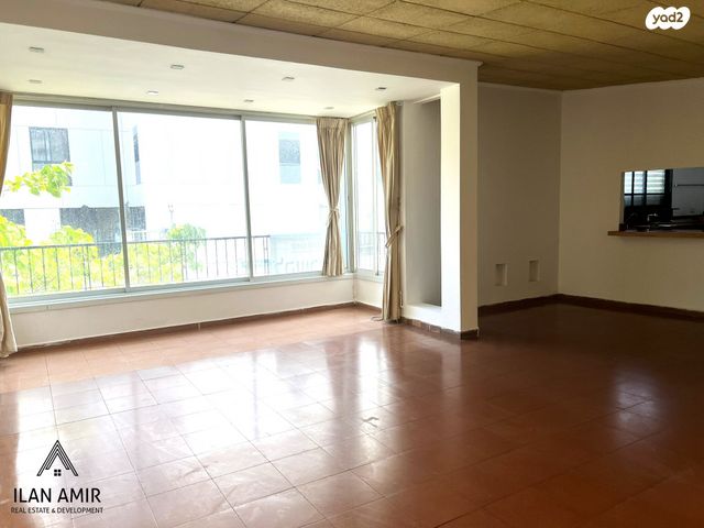 דירה, שדרות סמאטס 15, הצפון החדש - צפון, תל אביב יפו