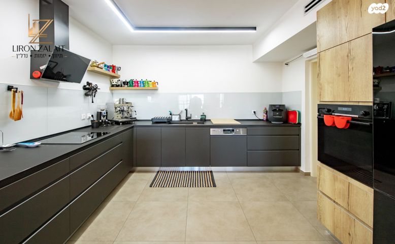 דירה, אליהו הנביא, פסגות אפק, ראש העין